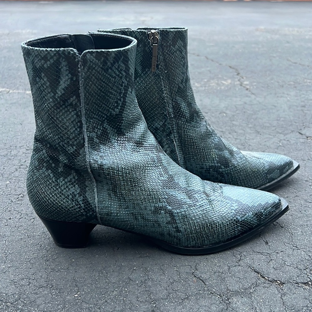 Aeyde Snake Print Boots